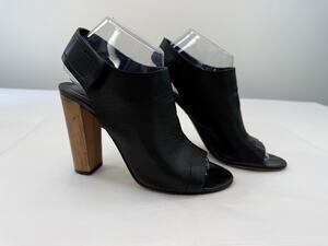 Vince‎ Black Leather Peep Toe Slingback Block Heel Sandals Size 7.5